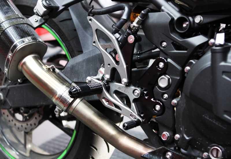 Ninja400_腳踏後移組