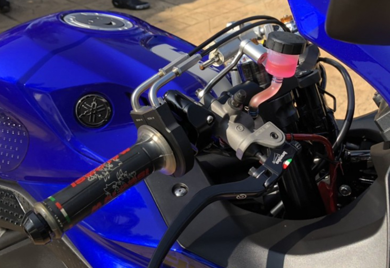 YZF-R15_可折式倒叉分離把_47mm